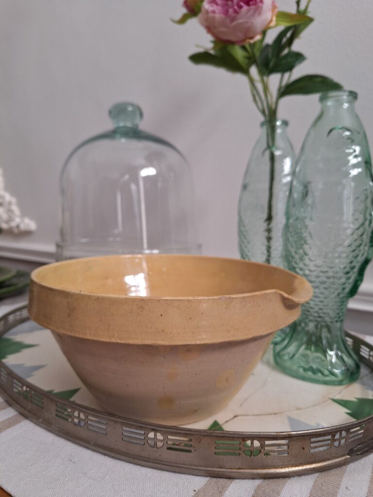 Nieuw: Kleine mengkom, brede rand